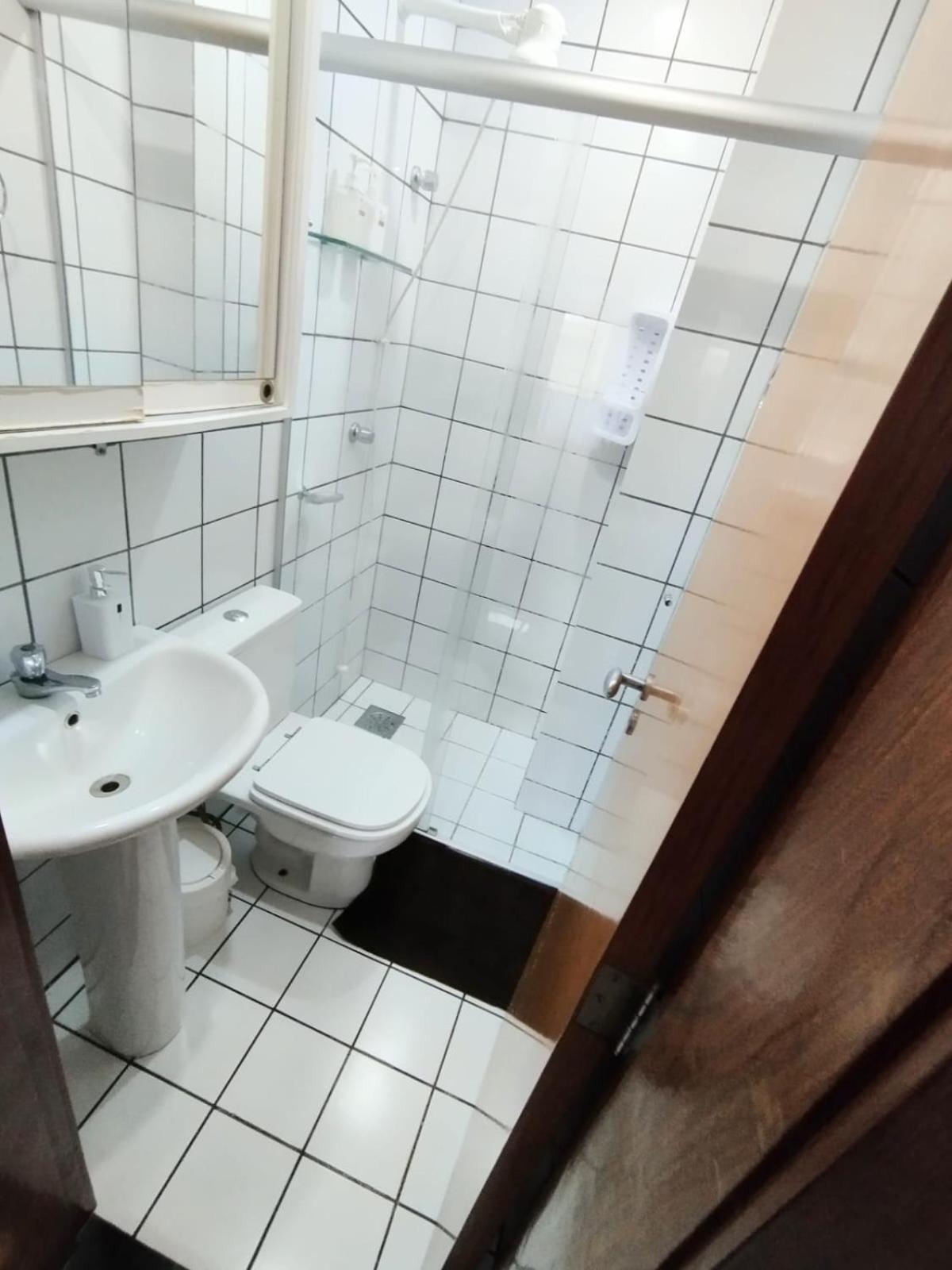 Queen'S Flats, Flat Executivo Proximo A Esplanada E Ao Aeroporto Бразилиа Экстерьер фото