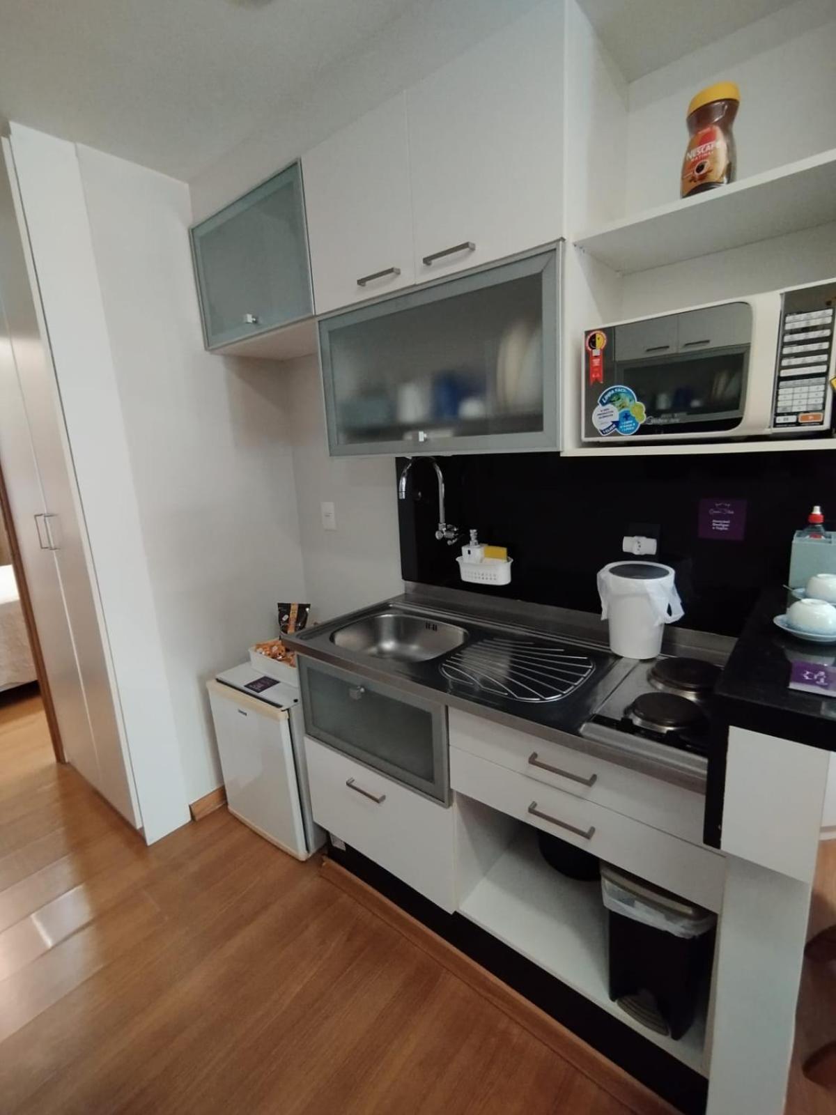 Queen'S Flats, Flat Executivo Proximo A Esplanada E Ao Aeroporto Бразилиа Экстерьер фото