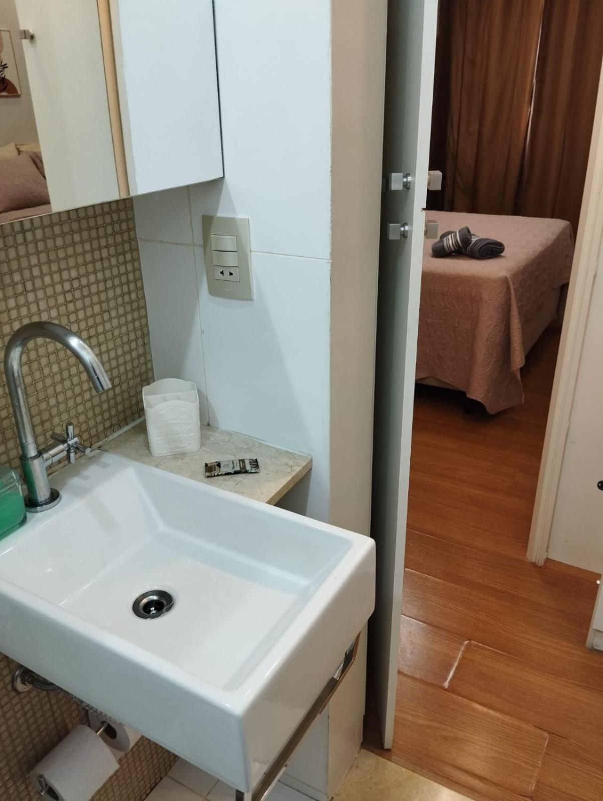 Queen'S Flats, Flat Executivo Proximo A Esplanada E Ao Aeroporto Бразилиа Экстерьер фото
