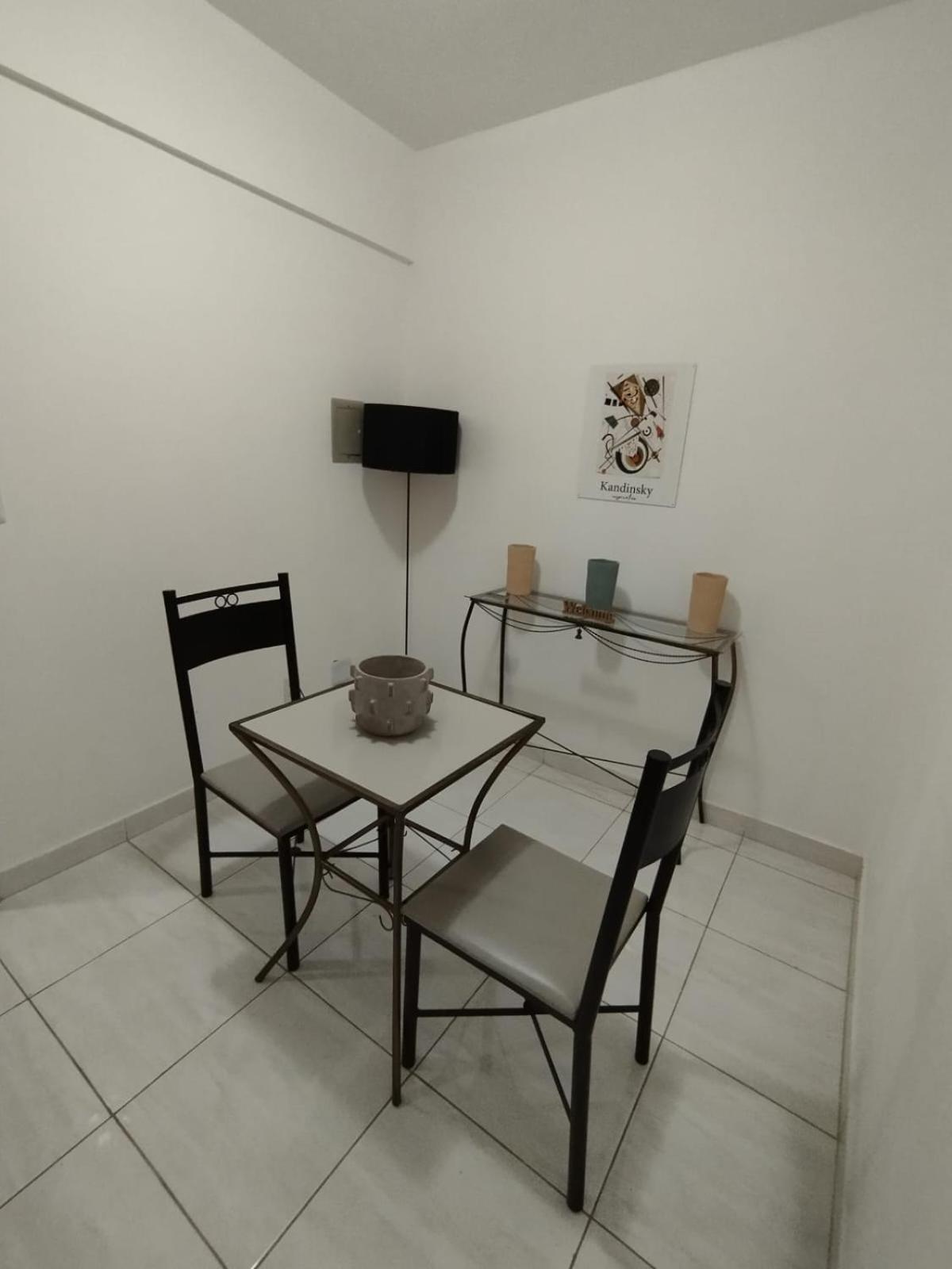 Queen'S Flats, Flat Executivo Proximo A Esplanada E Ao Aeroporto Бразилиа Экстерьер фото